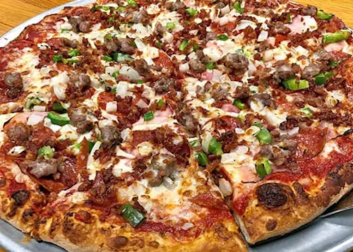 Russo's Pizzeria Bar & Grille at Gun Lake