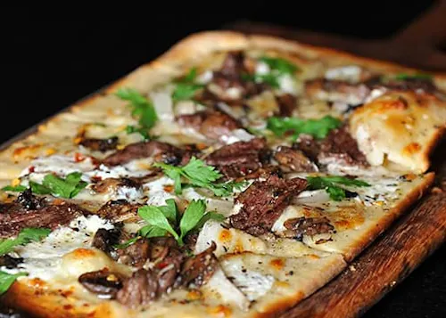 Primo's Restaurant and Lounge