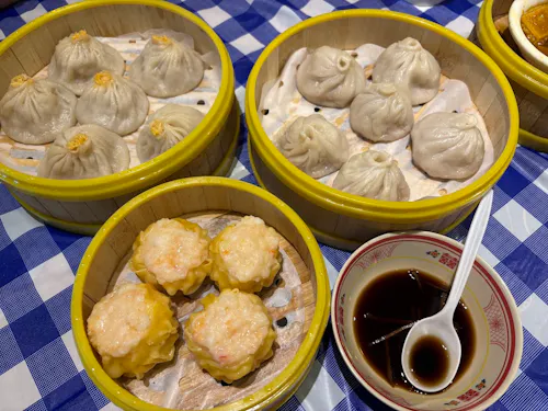 Easy Joy Dim Sum & AYCE Hot Pot