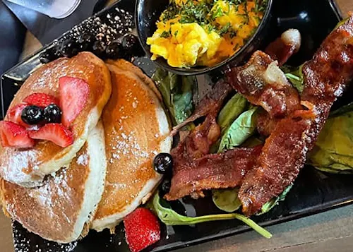 Augie's Breakfast Bar