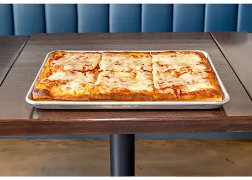 Photo 1 of 4: Mister V's Pizza Bar