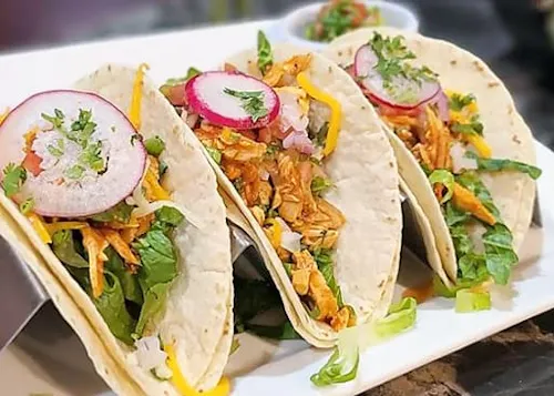 La Cantina Bar & Grill