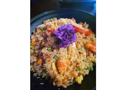 Eko’s Bar & Grill Restaurant