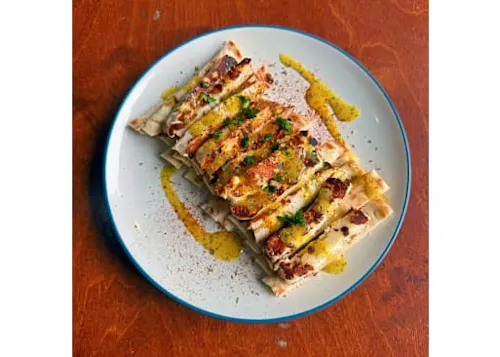 Trós Greek Street Food - Jersey City