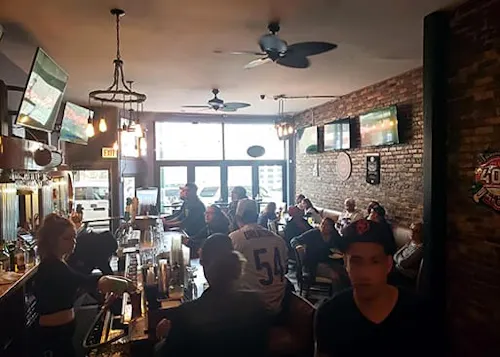 Output Lounge & Sports Bar 