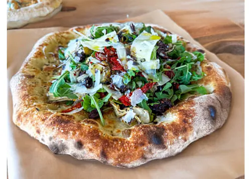 Lantern Pizza