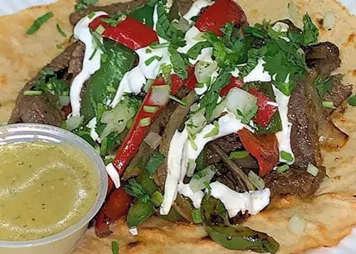 Photo 1 of 4: El Chilito food truck