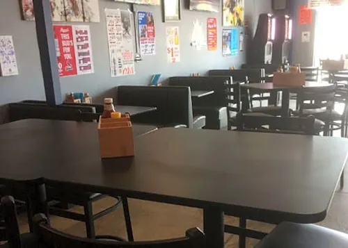 Mascot's Sports Bar & Grill