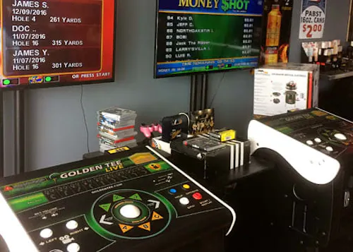 Mascot's Sports Bar & Grill