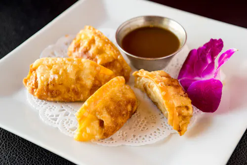 Photo 1 of 4: Emporium Thai