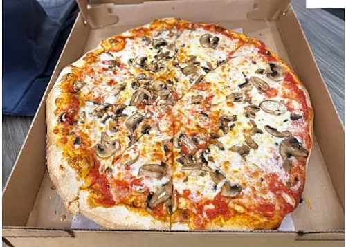 Photo 1 of 4: Crown Pizza