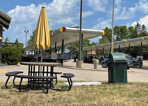 Sonic Drive In
