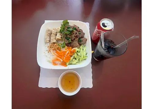 Hometown Noodle Restaurant