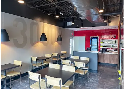 Donatos Pizza  Avondale