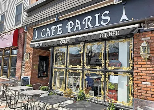 Photo 1 of 4: Cafe Paris