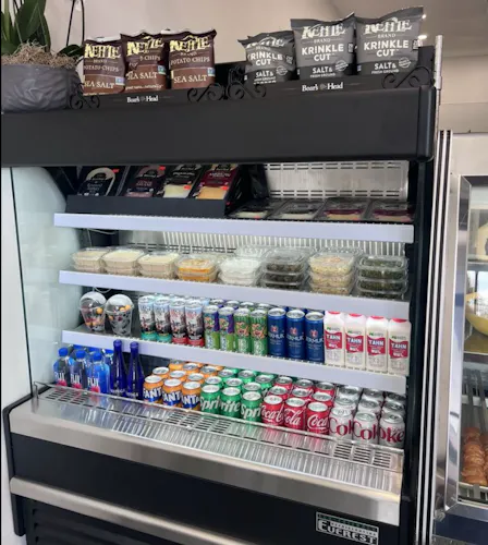 Photo 1 of 4: Hollywood Wraps & Grill