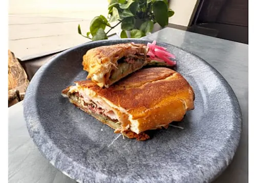 La Cabra Brewing Smokehouse