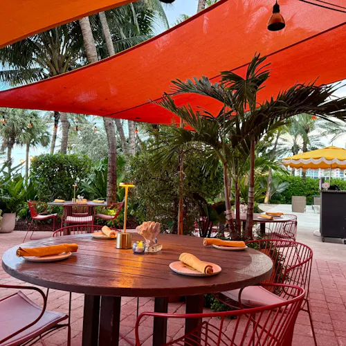 DiLido Beach Bar