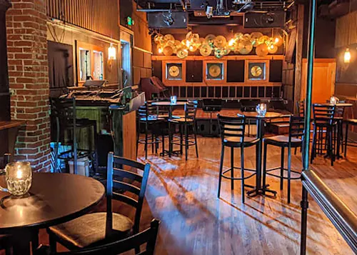 Alberta Street Pub