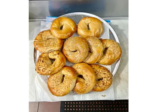 Everything Bagels and Cafe