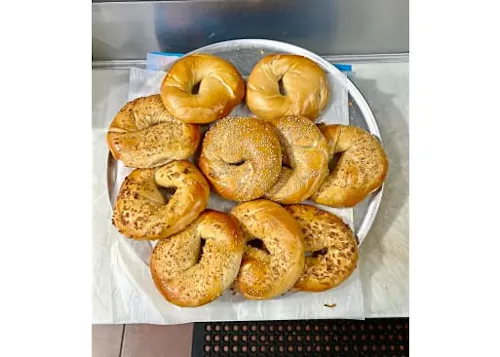 Everything Bagels and Cafe