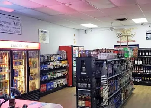 Cagney's Liquors