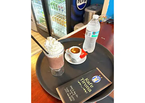 Photo 1 of 4: Kafe Tirona