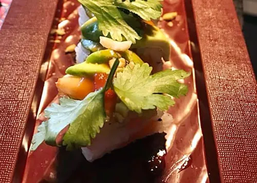 Sushi Lola's