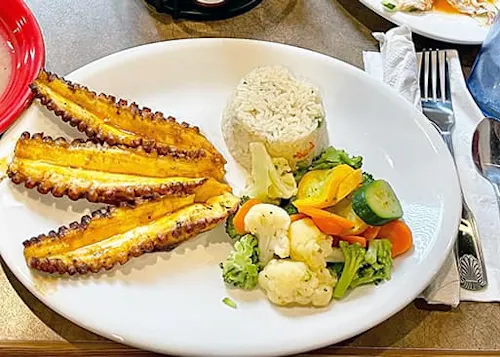 Vallarta Mexican Grill Mariscos Bar
