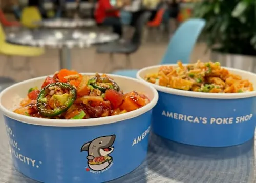Uncle Sharkii Poke Bar - Universal Citywalk