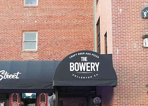 Photo 1 of 4: The Bowery Craft Beer & Pizza