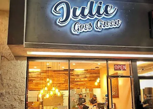 Julies Goes Green