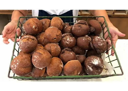 Addeo & Sons Bakery - Hughes Ave
