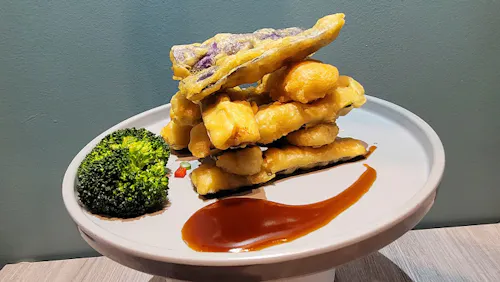 Noodoh Asian Fusion & Bar