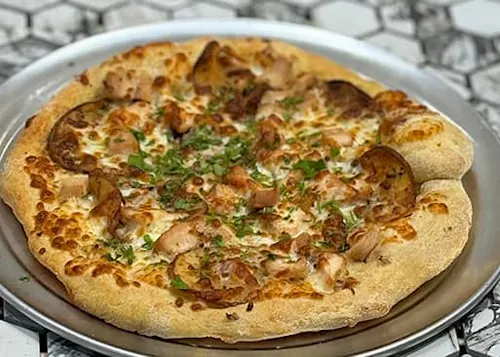 Sorianos Pizzeria