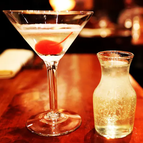 Knickerbocker Bar & Grill