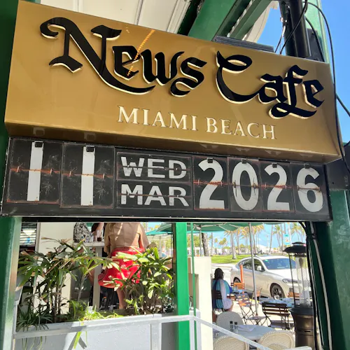 News Cafe