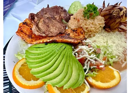 Las Palmas Mexican and Seafood