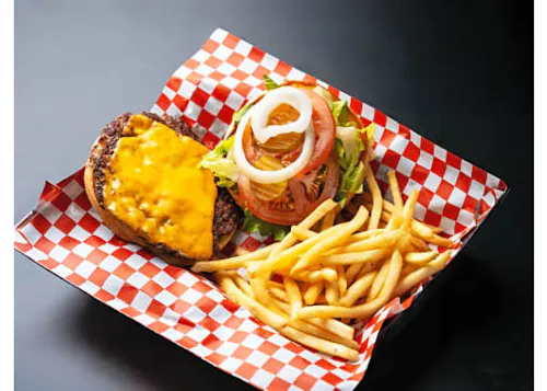 Photo 1 of 4: O’Sheas Bar and Grill