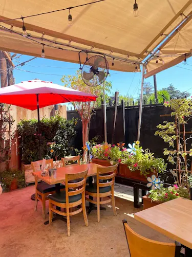 Vees Cafe Culver City