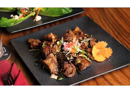 Photo 1 of 4: Thai One On