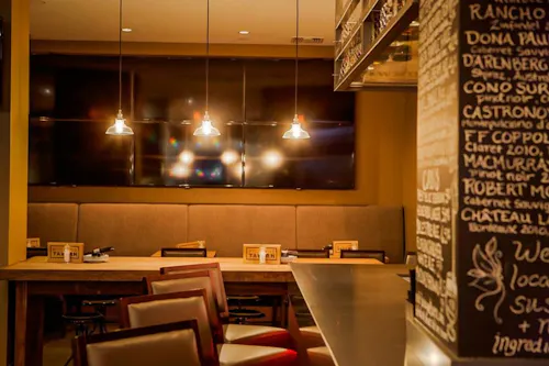Biscayne Tavern