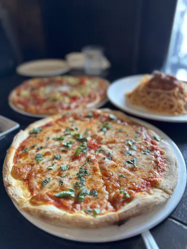 Photo 1 of 4: La Pizzeria