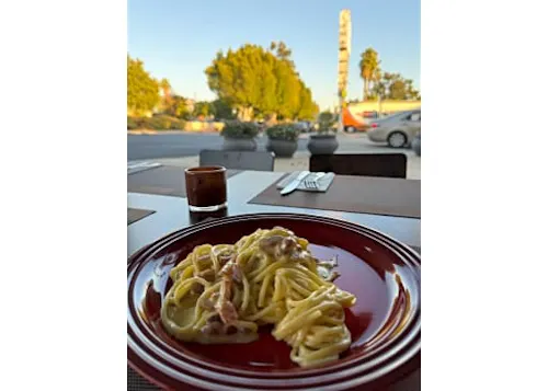 La Bella Pizza Trattoria