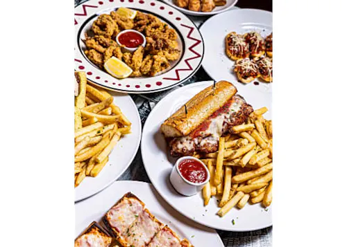 Cardozo's Pub