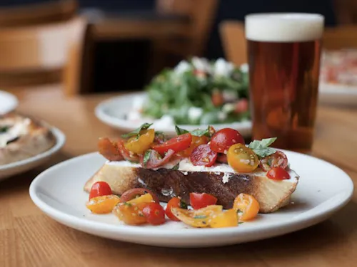Pizzeria Paradiso, Spring Valley