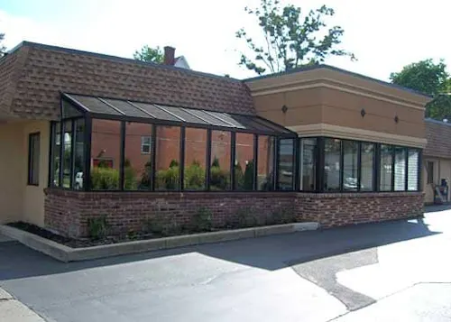 Spinelli's Wayside Family Restaurant