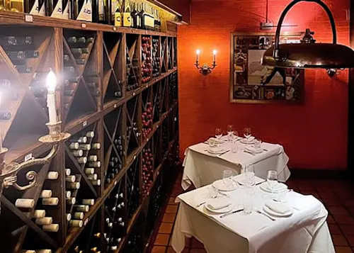 Photo 1 of 4: Trattoria Dell'Arte