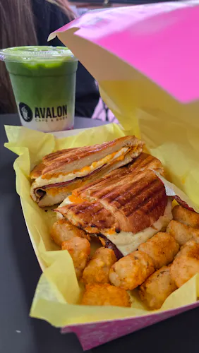 Photo 1 of 4: Avalon Cafe & Boba