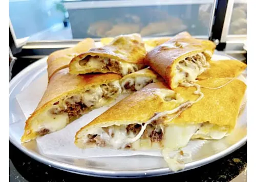 La Lucci Pizza